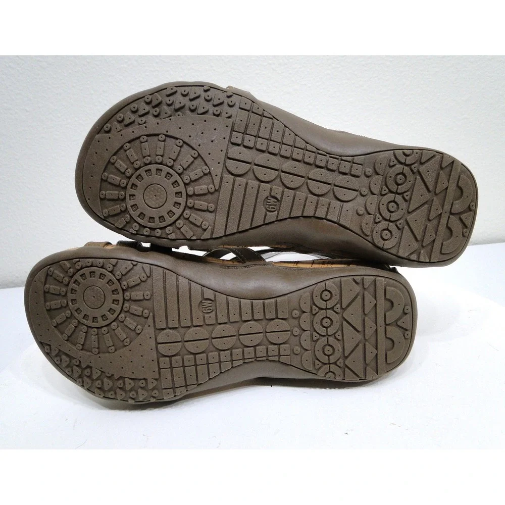 Bearpaw Womens Strappy Gladiator Cork Wedge Sandals Brown Front Zip 02996-00 6W